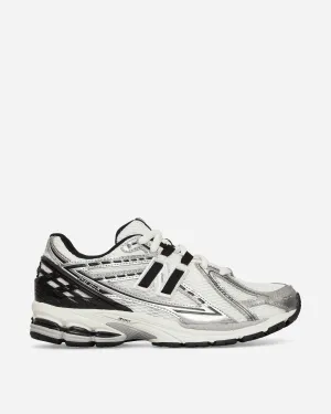 1906R Sneakers Silver Metallic / Black / Sea Salt