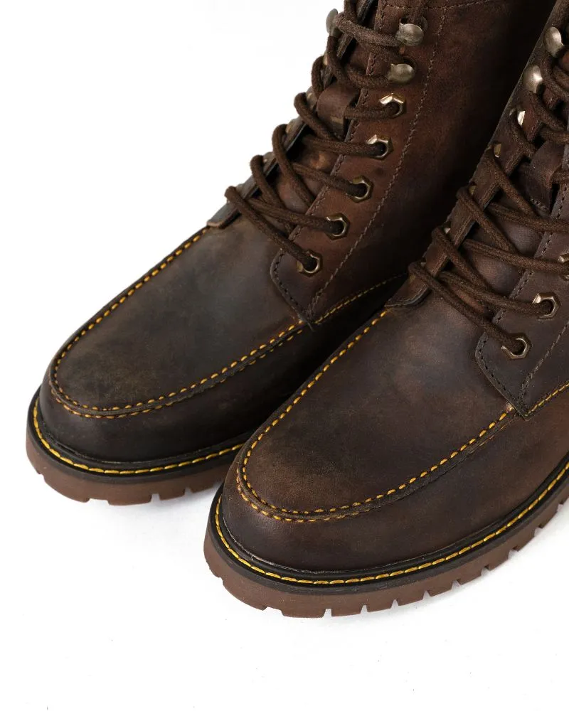 boots moc-toe mocha
