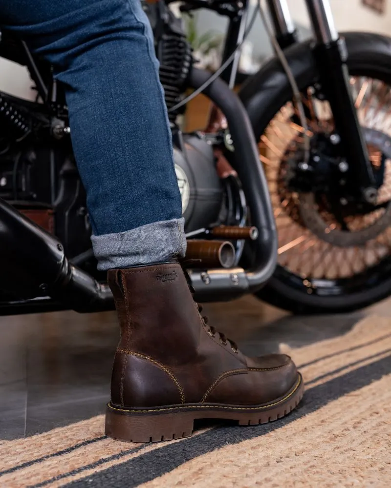 boots moc-toe mocha
