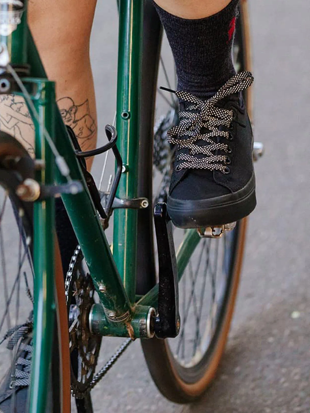 Chrome Industries Kursk AW Sneaker Night