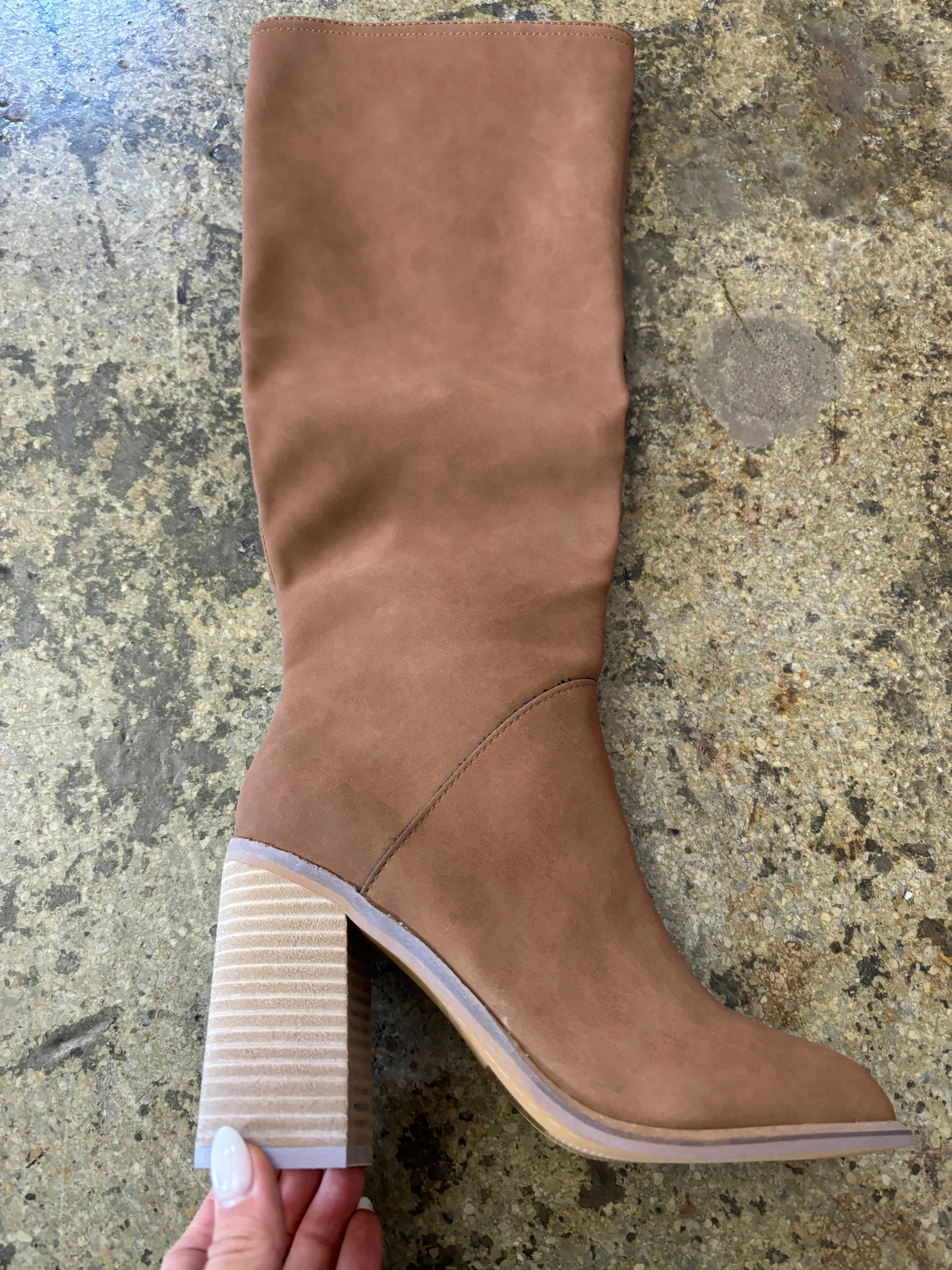Glamour Stride Heeled Boots