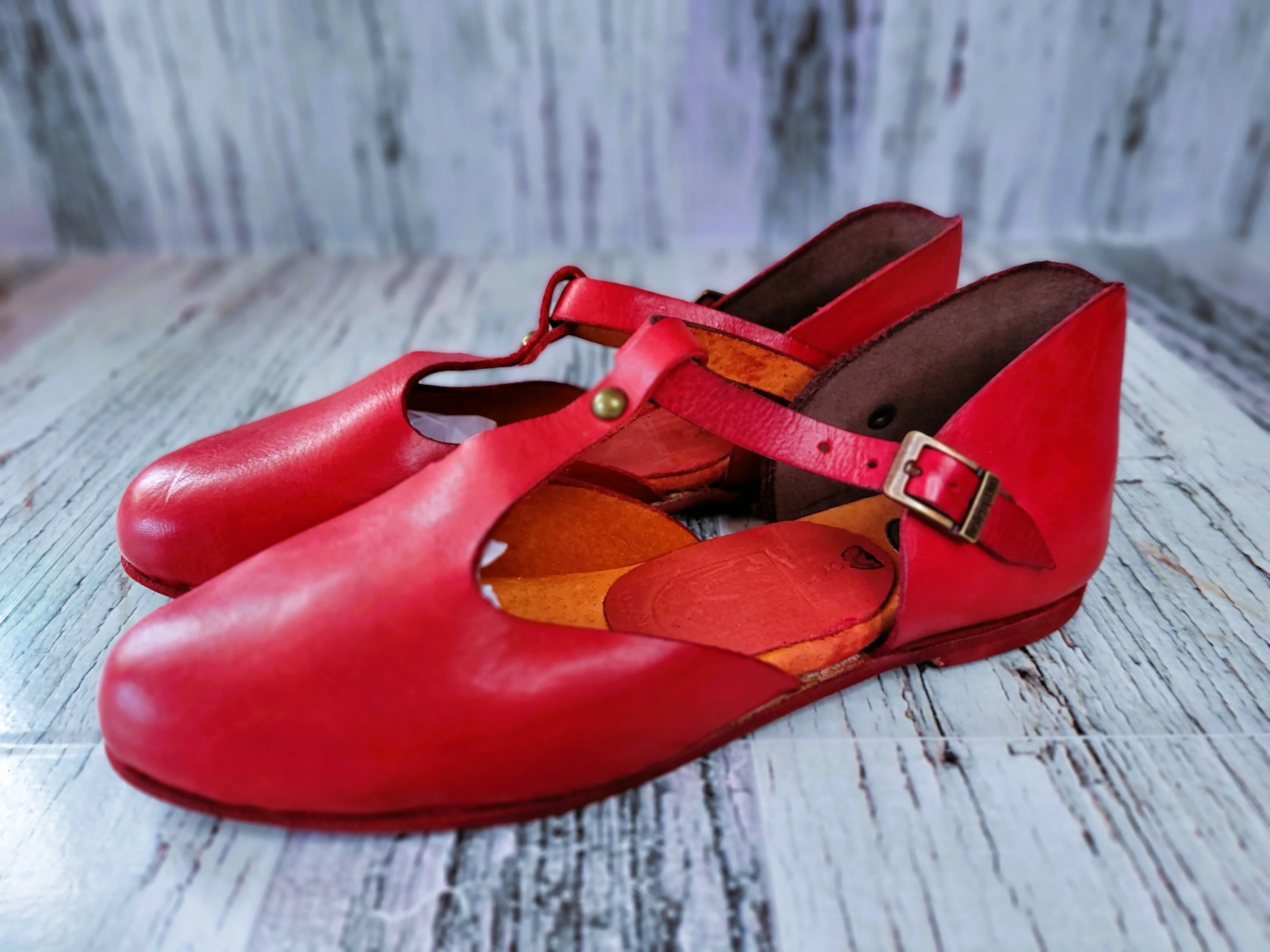 Mary Jane handmade leather - Red size 5 (SA size)
