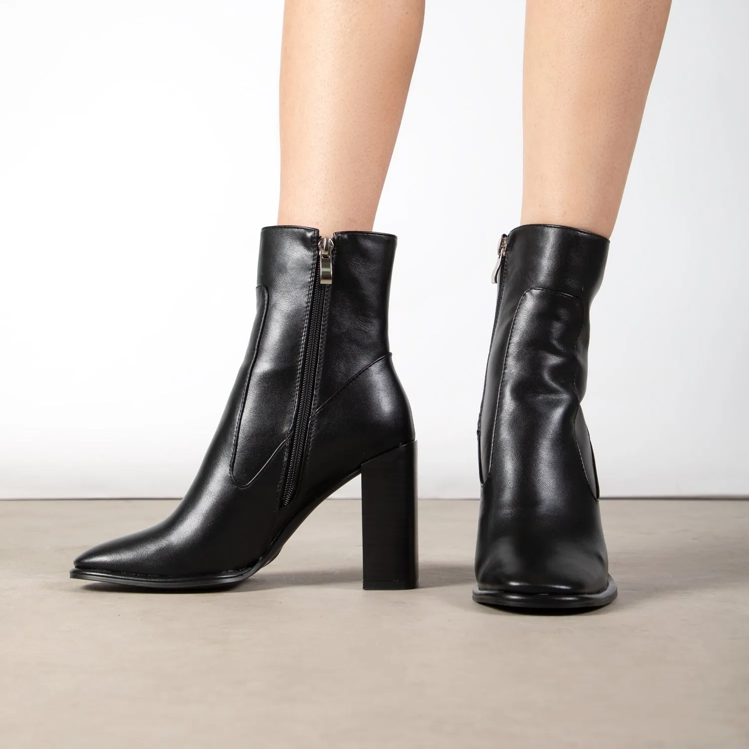 RAID Jennyl Block Heeled Ankle Boot in Black