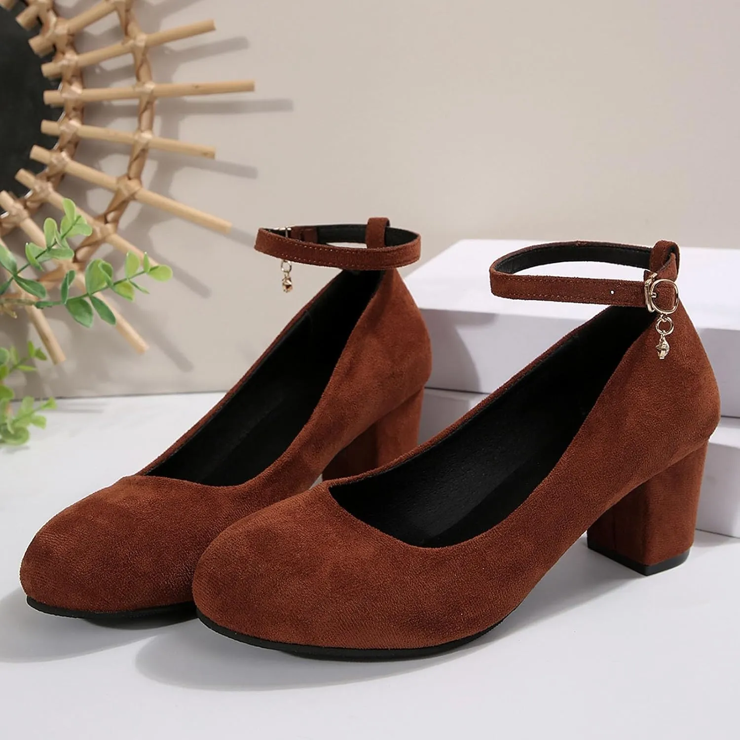 Women's Casual Shoes with Chunky Heel Perfect for Daily Slip On for Comfortable Fit Shoes for Men Casual Walking