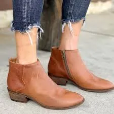 WOMEN'S FRYE CARSON PIPING BOOTIE   3474697-CAR /  FR40094-BLAC