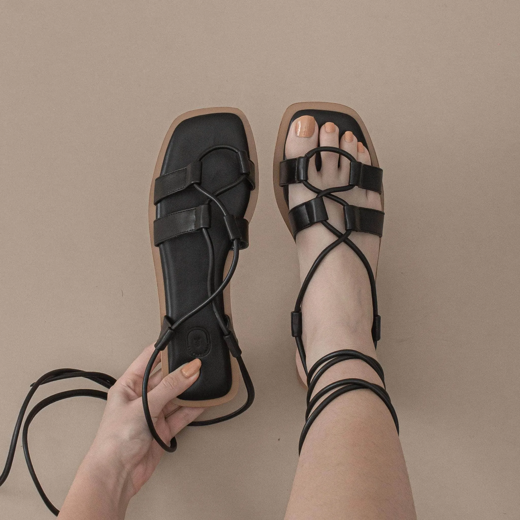 Yumi Cai Noir